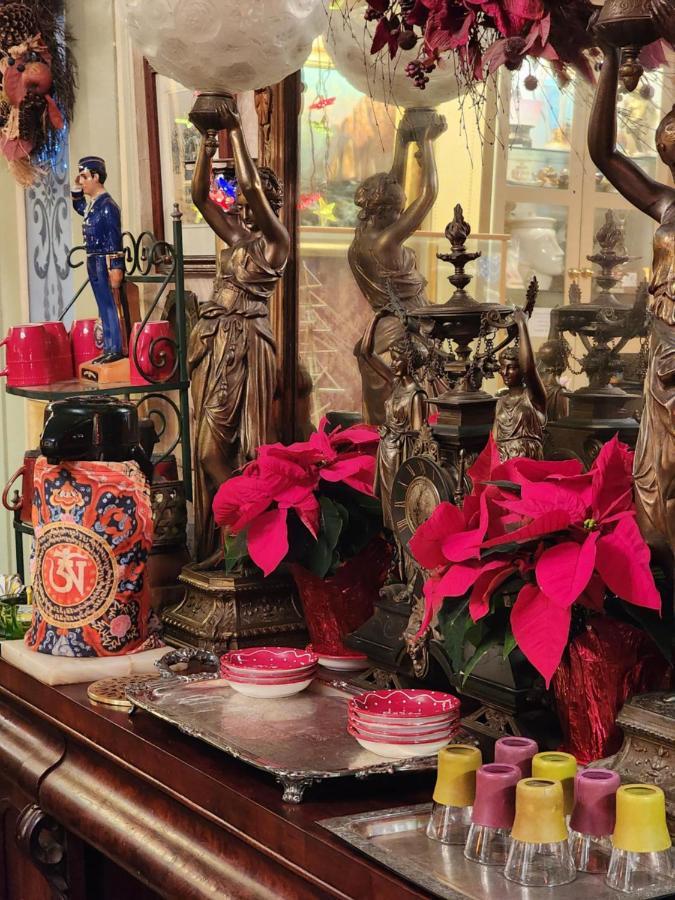 ميستيك House Of 1833 Bed And Breakfast المظهر الخارجي الصورة